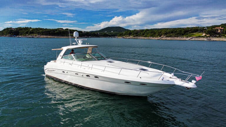 Yachts - BigTex Boat Rentals