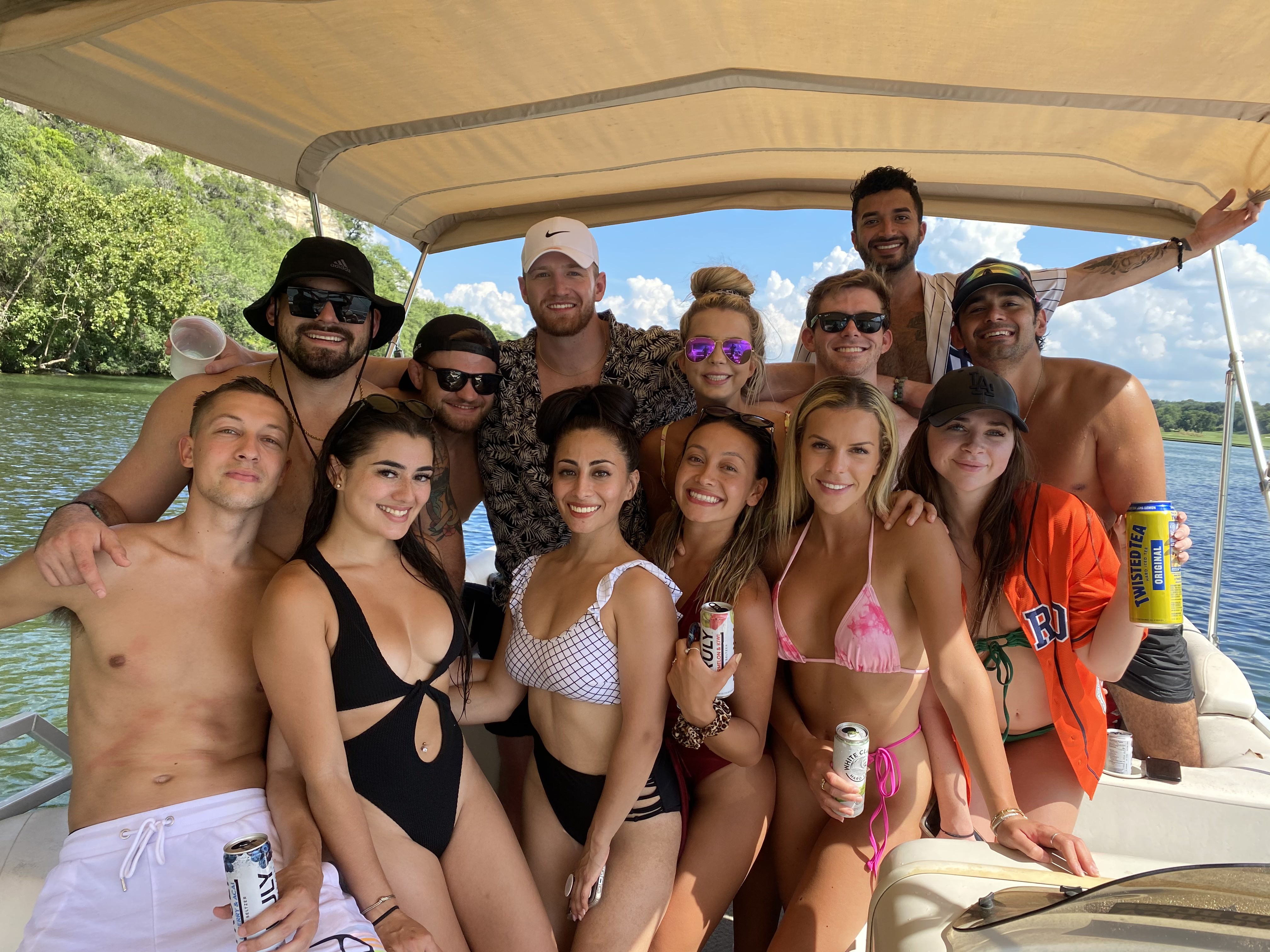 boat rentals for parties in austin