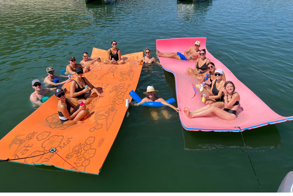 50 person party barge