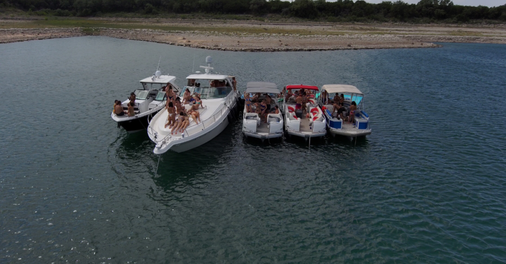 Boat rental on lake travis